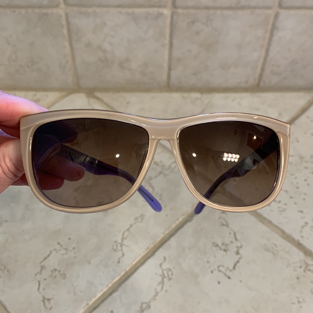 Electric tan/cream and purple sunglasses